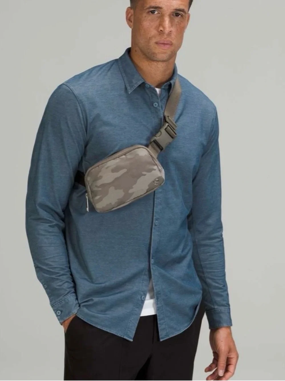 Lululemon Everywhere Belt Bag Unisex Heritage Camo Max Rover White Opal